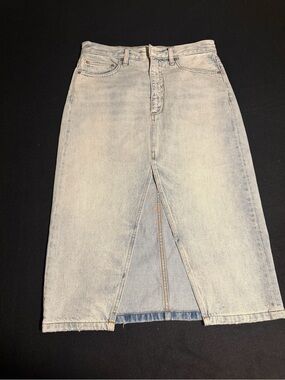 Denim Forum Light Blue Denim Jeans
